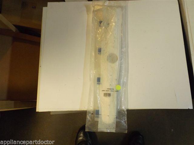 Maytag Magic Chef Dishwasher 99002419 Arm Assy, Wash (lwr-wht) NEW IN BOX Maytag Magic Chef Dishwasher 99002419 Arm Assy, Wash (lwr-wht) NEW IN BOX